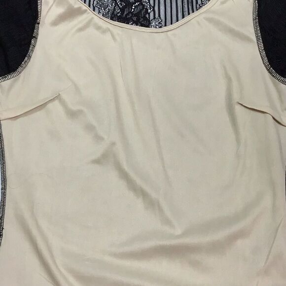 Charlotte Russe Long Sleeve Lace Bodysuit Size M - Picture 11 of 16